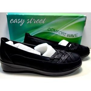 Easy Street Women's Vista Slip On Loafer Flat Black US 8.5M New Cute Comfy